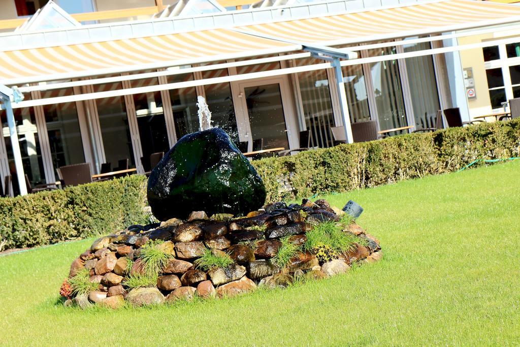 Land-Gut-Hotel Seeblick Klietz Exterior foto